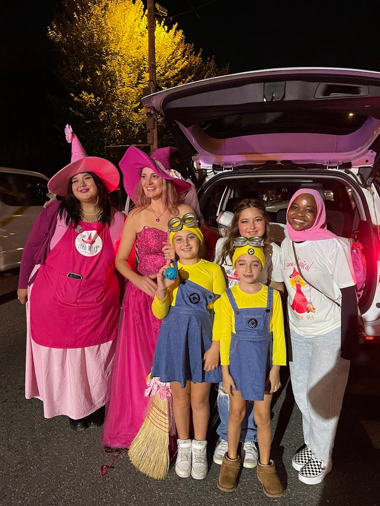 The Good Witch of Salem’ Night at the Haunted Happenings Parade